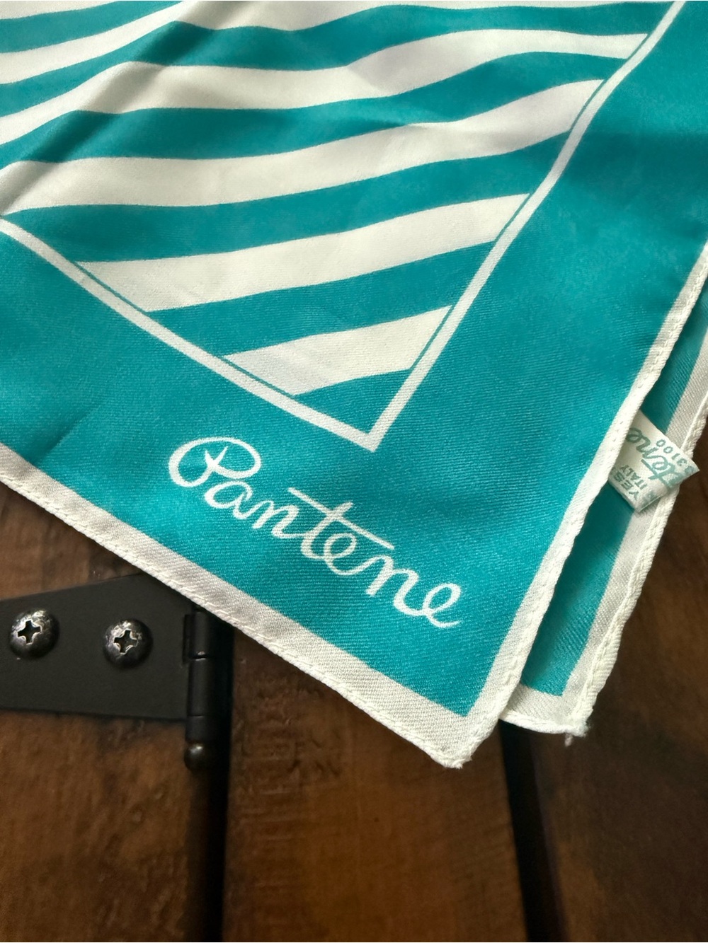 Vintage Pantene Polyester Ladies Scarf Made in Italy White and Teal Geometric - Picture 2 of 5